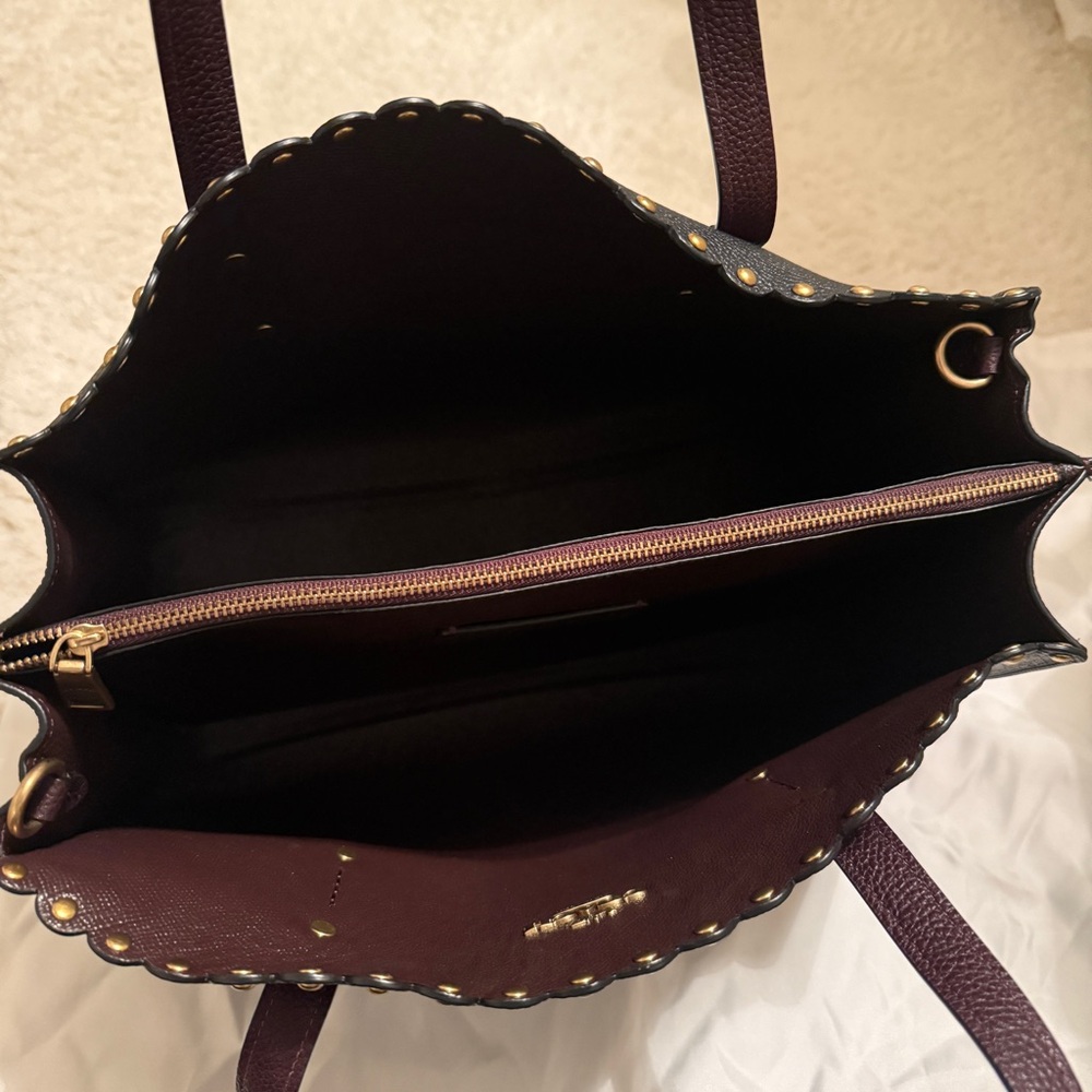 Coach Charlie Carryall with Scallop Rivets Handbag with Shoulder Strap - Picture 10 of 14